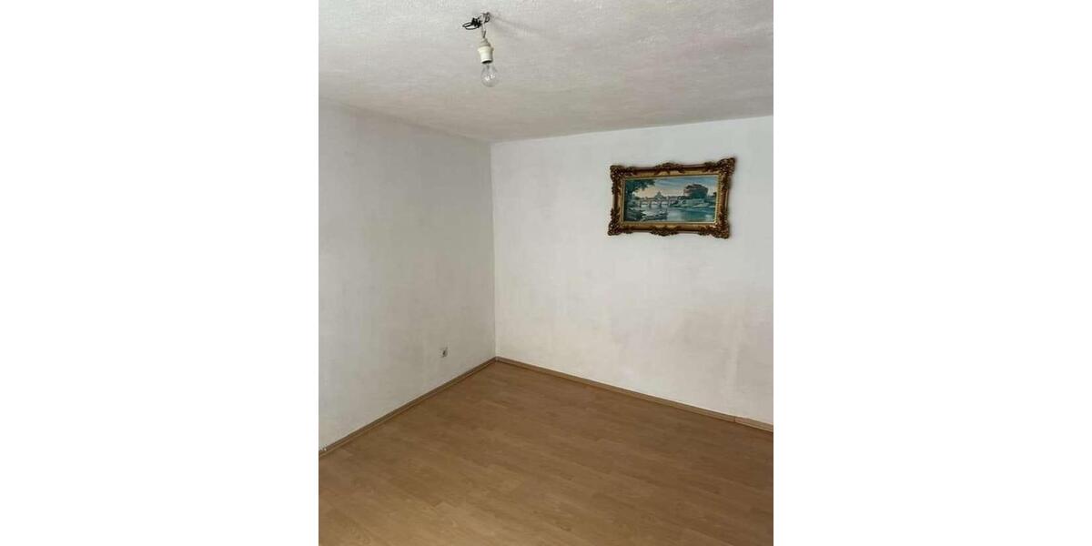 Reihenhaus Neunburg vorm Wald - 10 Zimmer, 101 m&sup2;, 130.000&euro; | Angebot:26521373