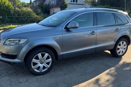 Audi Q7 380.000 km 4.500 € Stelle 21435