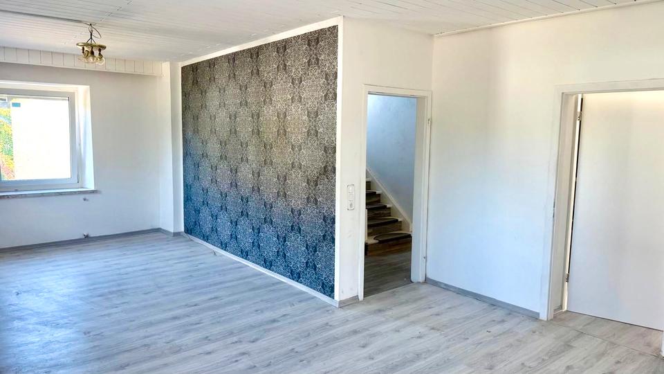 Einfamilienhaus Losheim am See - 6 Zimmer, 120 m&sup2;, 129.000&euro; | Angebot:27092310