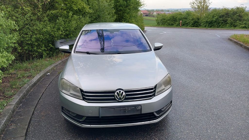 VW Passat 165.000 km 5.700 &euro; Pentling 93080