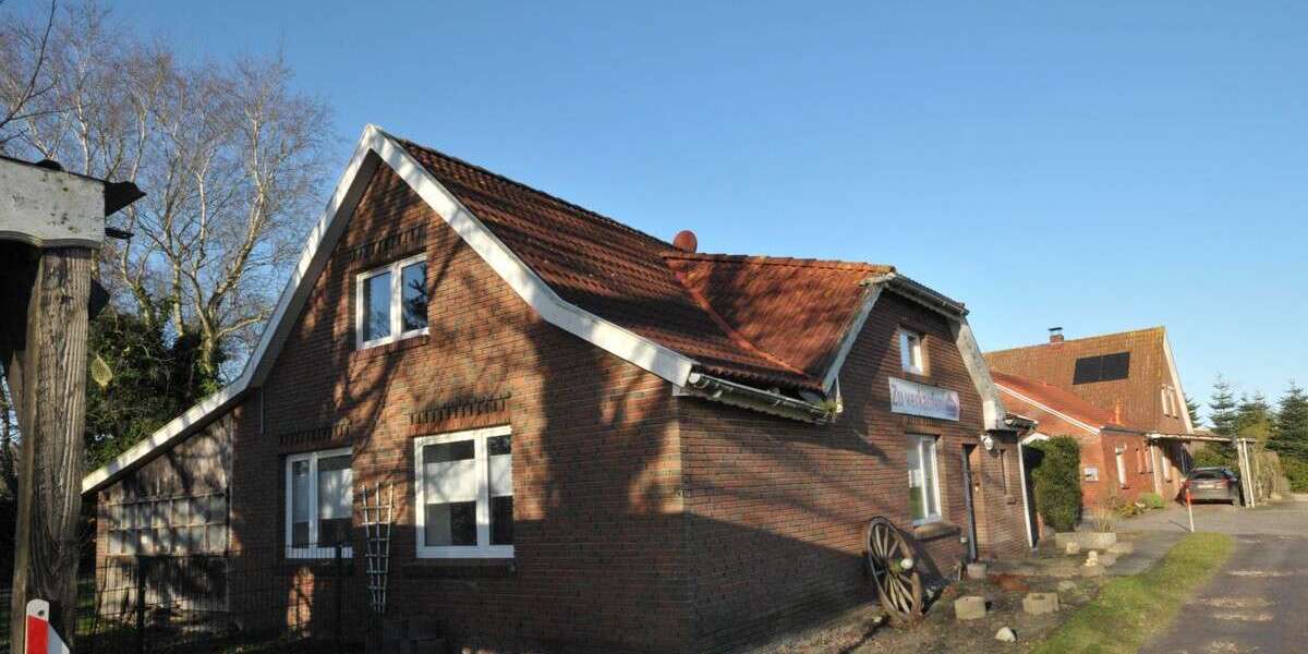 Haus zum Kaufen in Südbrookmerland Moorhusen 129.500 € 123.93 m² 7 zimmer