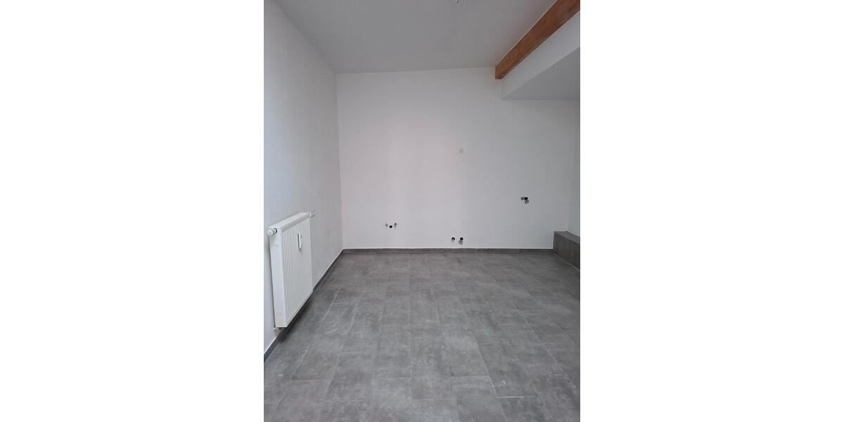 Erdgeschoßwohnung Vilshofen an der Donau - 4 Zimmer, 110 m&sup2;, 1.000&euro; | Angebot:26367696