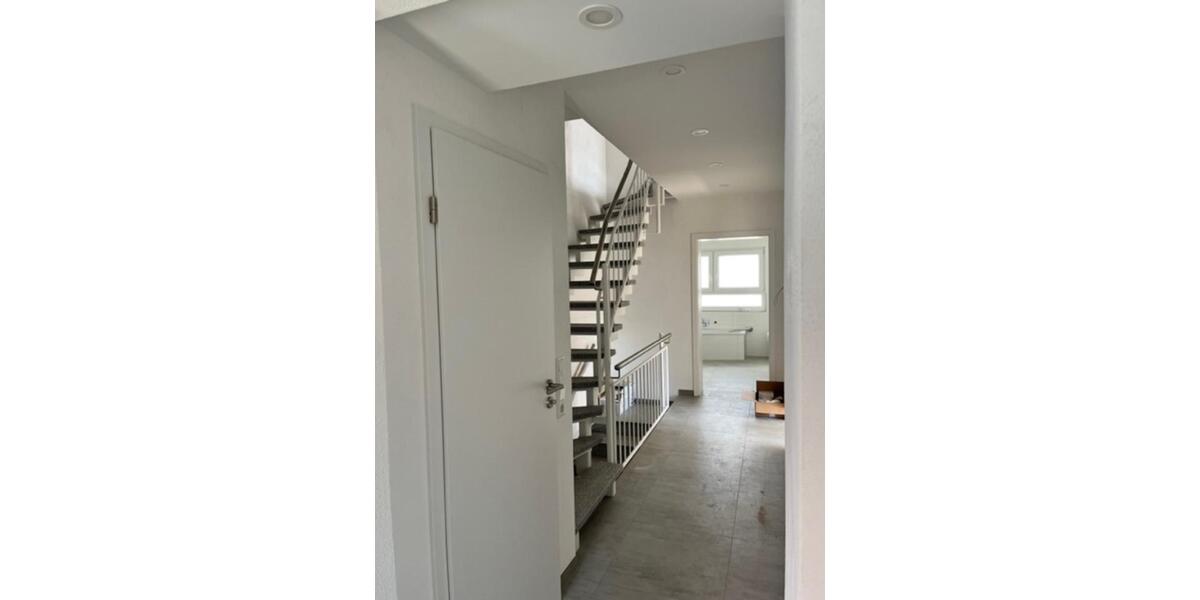 Doppelhaushälfte Hohenhameln - 5 Zimmer, 140 m&sup2;, 1.340&euro; | Angebot:25176697