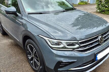 VW Tiguan 81.700 km 23.900 &euro; Forstinning 85661