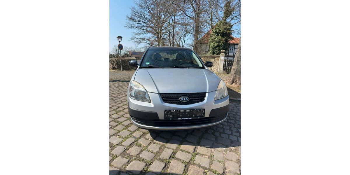 Kia Rio 210.700 km 1.299 &euro; Ronnenberg 30952