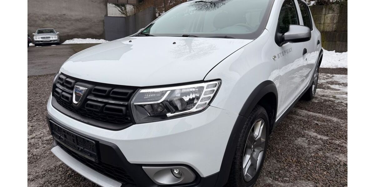 Dacia Sandero 65.000 km 8.990 &euro; Lüdenscheid 58507