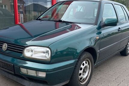 VW Golf 107.123 km 2.490 &euro; Visselhövede 27374