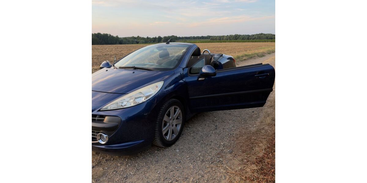 Peugeot 207 92.500 km 4.500 &euro; Hamburg 22607