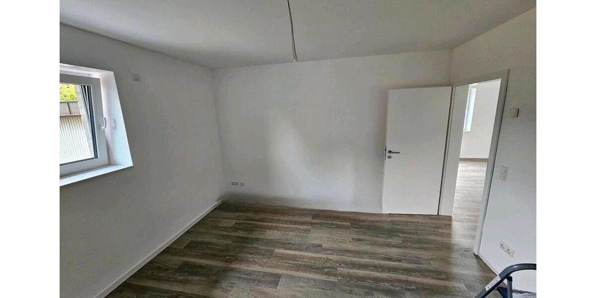 Erdgeschoßwohnung Löningen - 3 Zimmer, 94 m&sup2;, 1.145&euro; | Angebot:26415008
