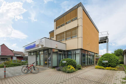 Repräsentative Bürofläche in ehemaliger Bankfiliale mit großzügigem Empfangsbereich! zimmer