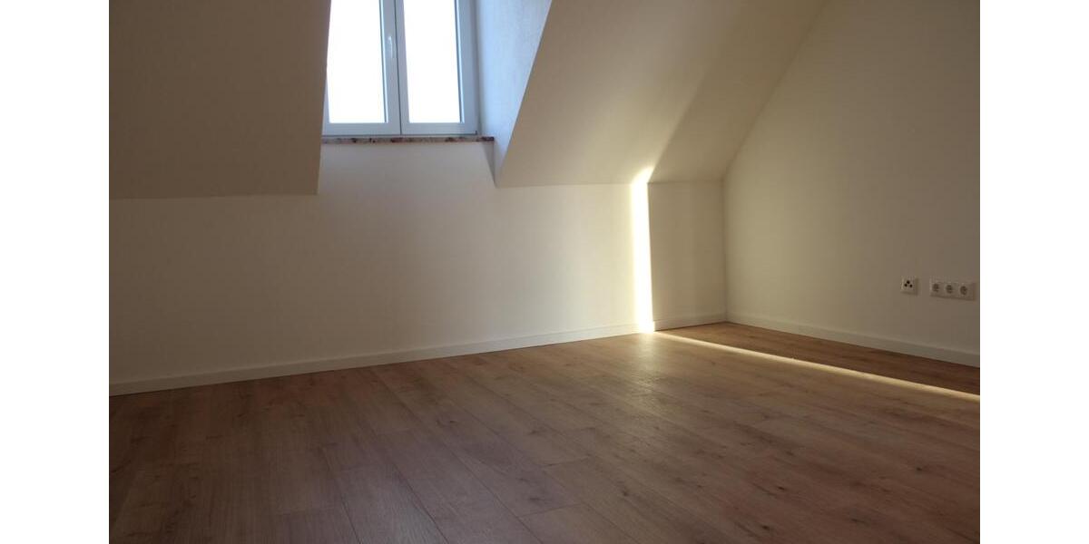 Etagenwohnung Waidhaus - 4 Zimmer, 104 m&sup2;, 1.540&euro; | Angebot:25159575