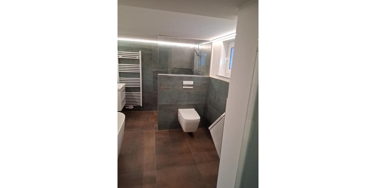 Einfamilienhaus Friedland - 8 Zimmer, 150 m&sup2;, 1.750&euro; | Angebot:25307911