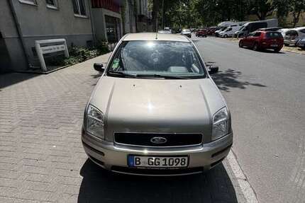 Ford Fusion 48.500 km 3.200 &euro; Berlin 13355
