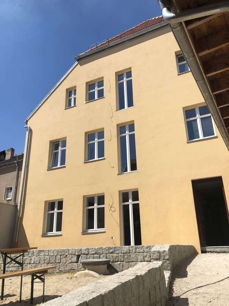 Wohnung zum Mieten in Beelitz 880 € 64.97 m²