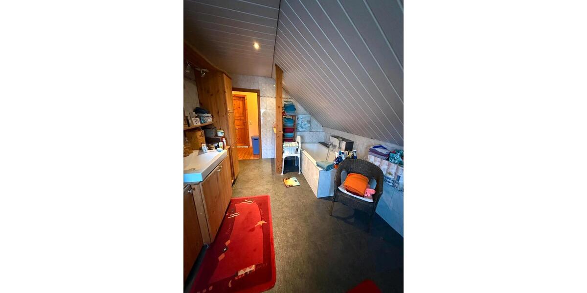 Einfamilienhaus Gütersloh - 5 Zimmer, 130 m&sup2;, 350.000&euro; | Angebot:26350006