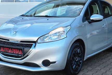 Peugeot 208 89.000 km 5.990 &euro; Attenkirchen 85395