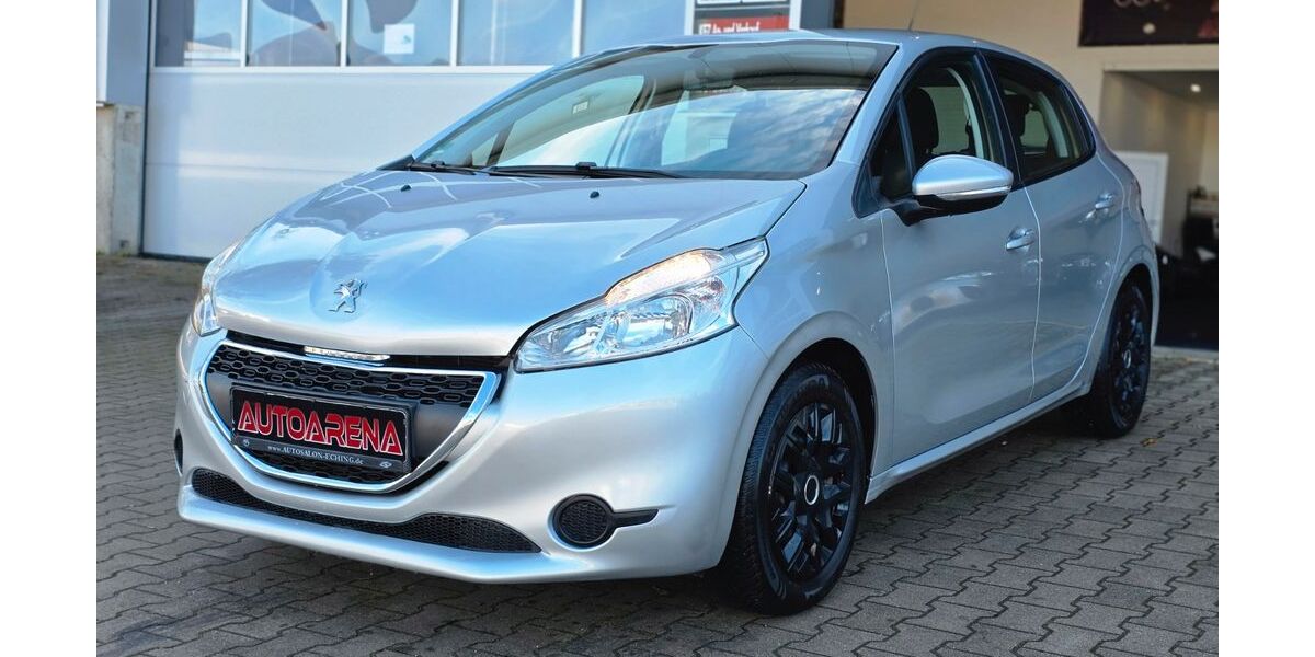 Peugeot 208 89.000 km 5.990 &euro; Attenkirchen 85395