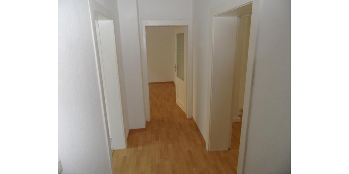 Erdgeschoßwohnung Bitterfeld-Wolfen Bitterfeld - 3 Zimmer, 60 m&sup2;, 361&euro; | Angebot:26676508