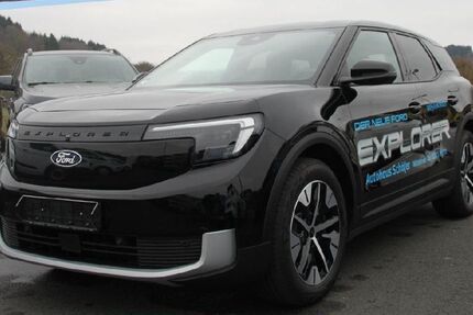 Ford Explorer 10.950 km 42.990 € Mittenaar 35756