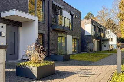 Ihre Alternative zum Haus - Neuwertige-Maisonette-Wohnung mit Garten in Sackgassenlage! 4 zimmer