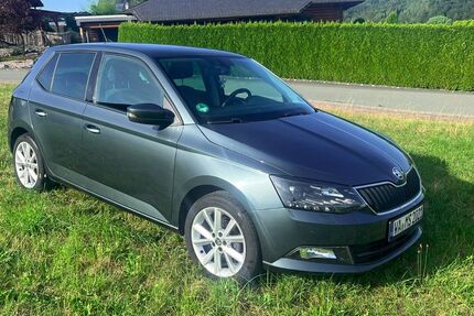 Skoda Fabia 104.200 km 6.850 &euro; Willingen 34508