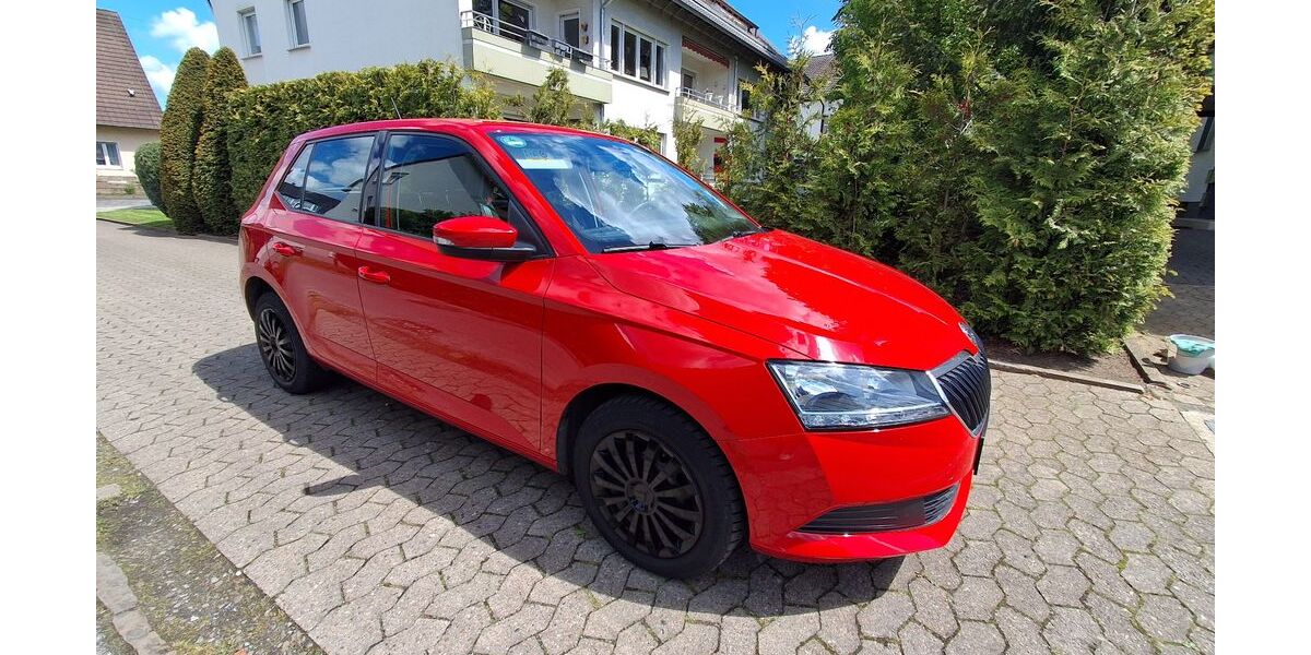 Skoda Fabia 82.000 km 7.700 &euro; Bad Salzuflen 32105