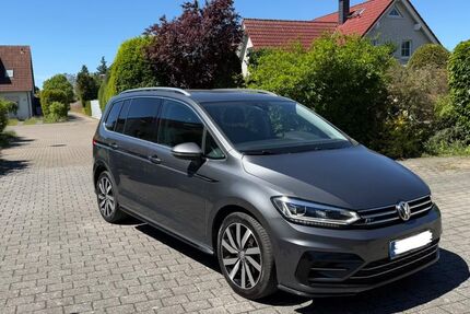VW Touran 149.000 km 17.900 &euro; Braunschweig 38126