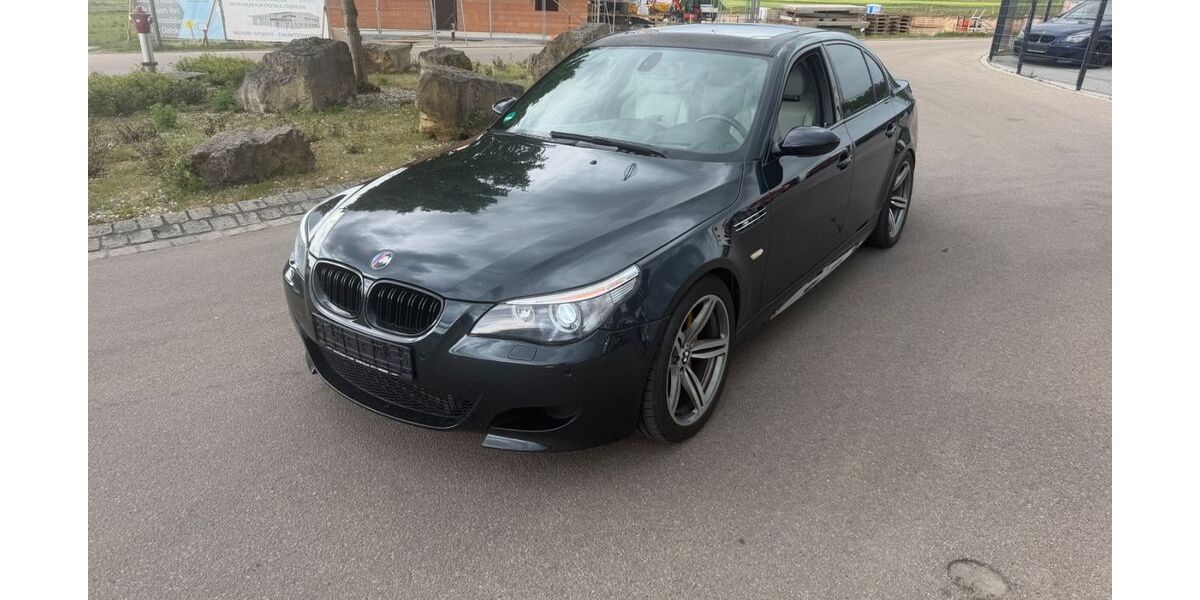 BMW M5 219.402 km 19.990 &euro; Bruck in der Oberpfalz 92436