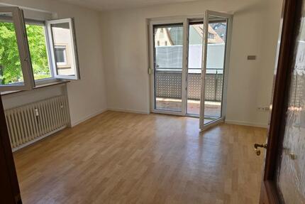 3-Zimmer-Altbauwohung, nah am Grünen