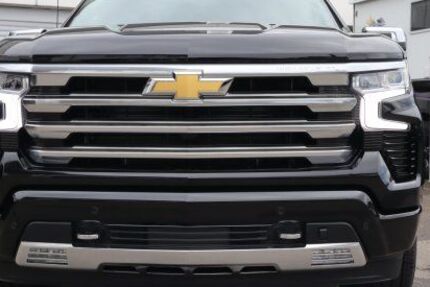 Chevrolet Silverado 4.000 km 82.890 &euro; Metzingen(NH) 72555