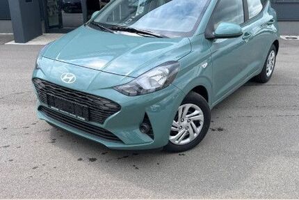 Hyundai i10 5.300 km 16.790 &euro; Germaringen 87656