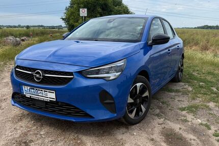 Opel Corsa 42.720 km 11.700 &euro; Berlin 12679