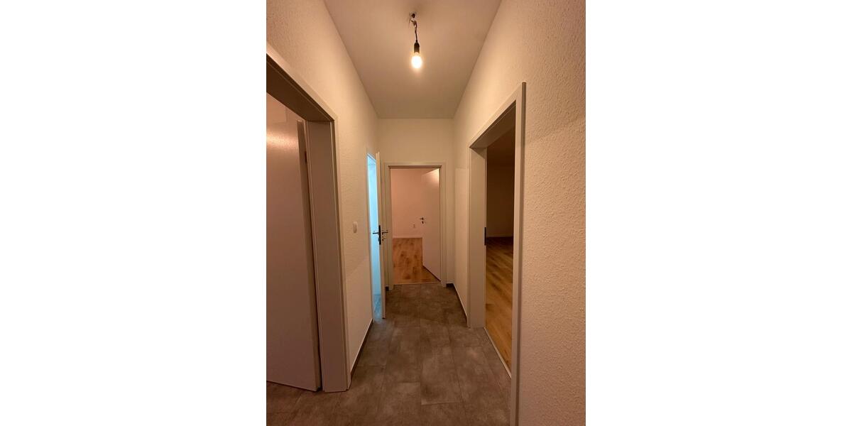 Etagenwohnung Eschweiler - 2 Zimmer, 68 m&sup2;, 695&euro; | Angebot:25570892