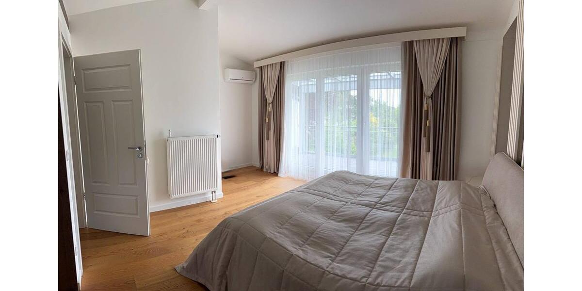 Reihenhaus München Trudering-Riem - 4 Zimmer, 170 m&sup2;, 4.500&euro; | Angebot:26675529