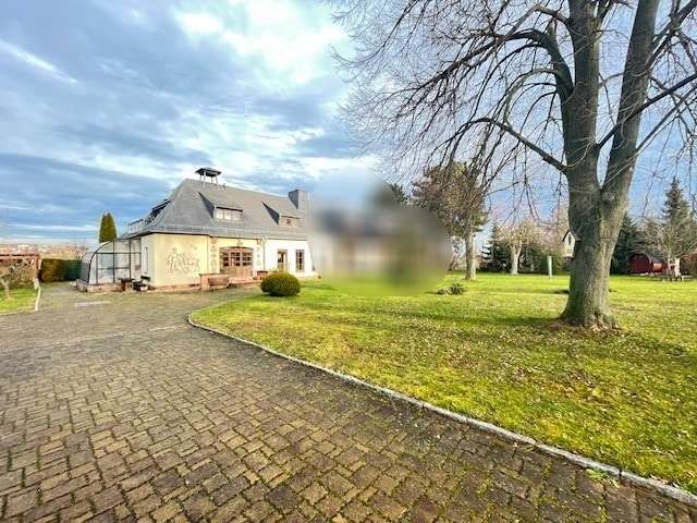 Haus zum Kaufen in Zwickau 270.000 € 197.44 m²