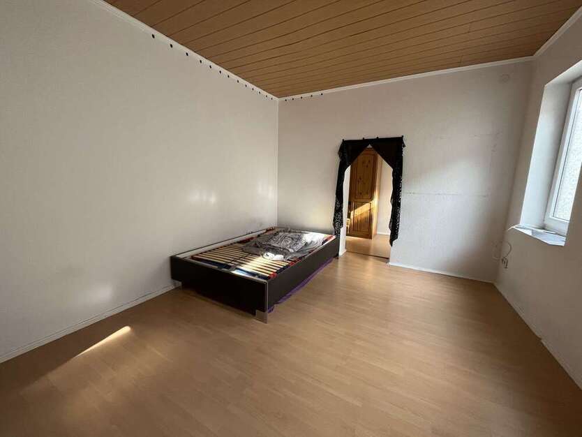 Wohnung zum Mieten in Coburg 350 € 27 m²