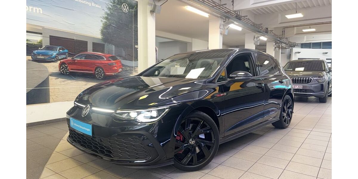 VW Golf 25.320 km 31.990 &euro; Idstein 65510