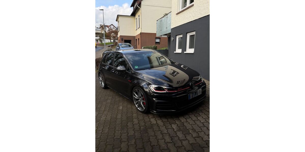 VW Golf 73.000 km 22.900 &euro; Vlotho 32602