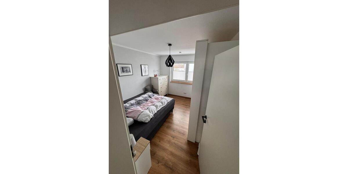 Doppelhaushälfte Landau an der Isar - 5 Zimmer, 120 m&sup2;, 1.450&euro; | Angebot:25054475