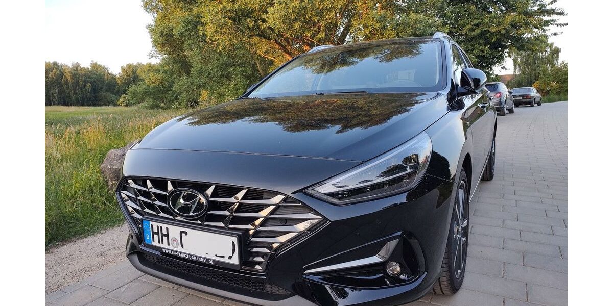 Hyundai i30 42.800 km 17.700 &euro; Hamburg 21031