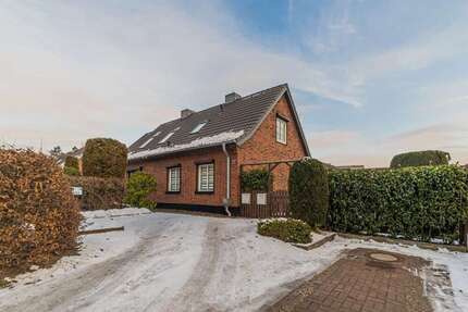 Haus Wedel - 5.5 Zimmer, 176 m&sup2;, 579.900&euro; | Angebot:24941754