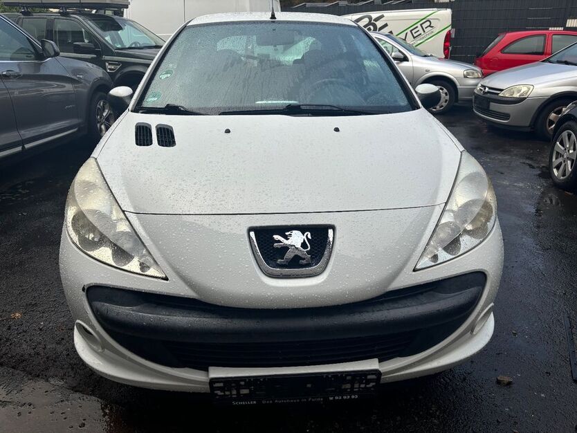 Peugeot 206 161.067 km 1.299 € Fulda 36043