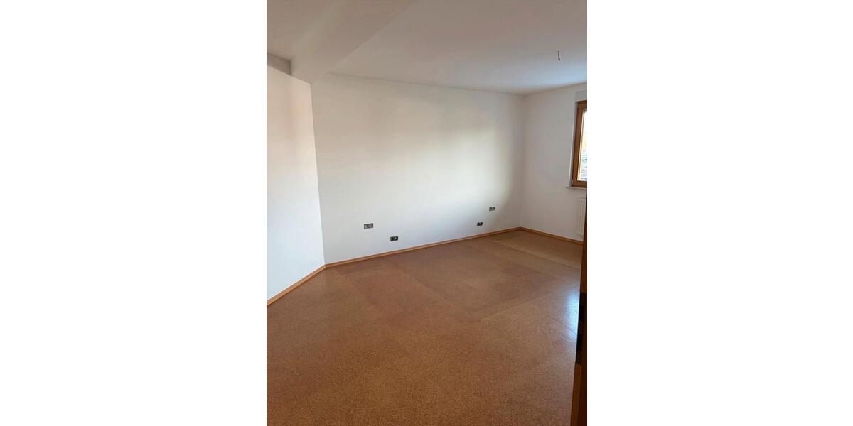 Erdgeschoßwohnung Lauterbach (Hessen) - 2 Zimmer, 79 m&sup2;, 720&euro; | Angebot:26142930
