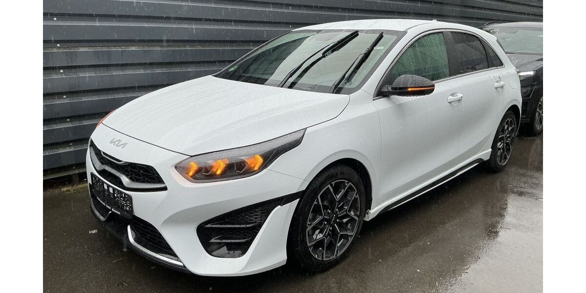 Kia ceed / Ceed 35.512 km 21.500 &euro; Eitorf 53783