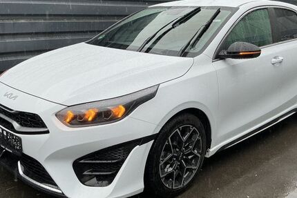 Kia ceed / Ceed 35.512 km 22.940 &euro; Eitorf 53783