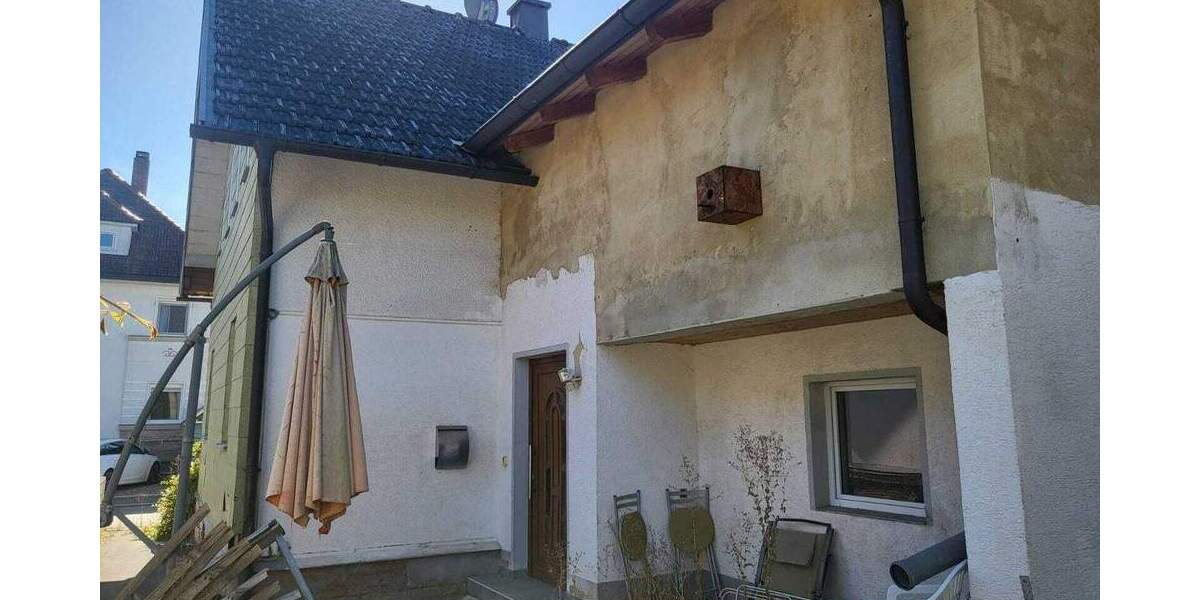 Doppelhaushälfte Neustadt bei Coburg Coburg - 4 Zimmer, 107 m&sup2;, 90.000&euro; | Angebot:25741901