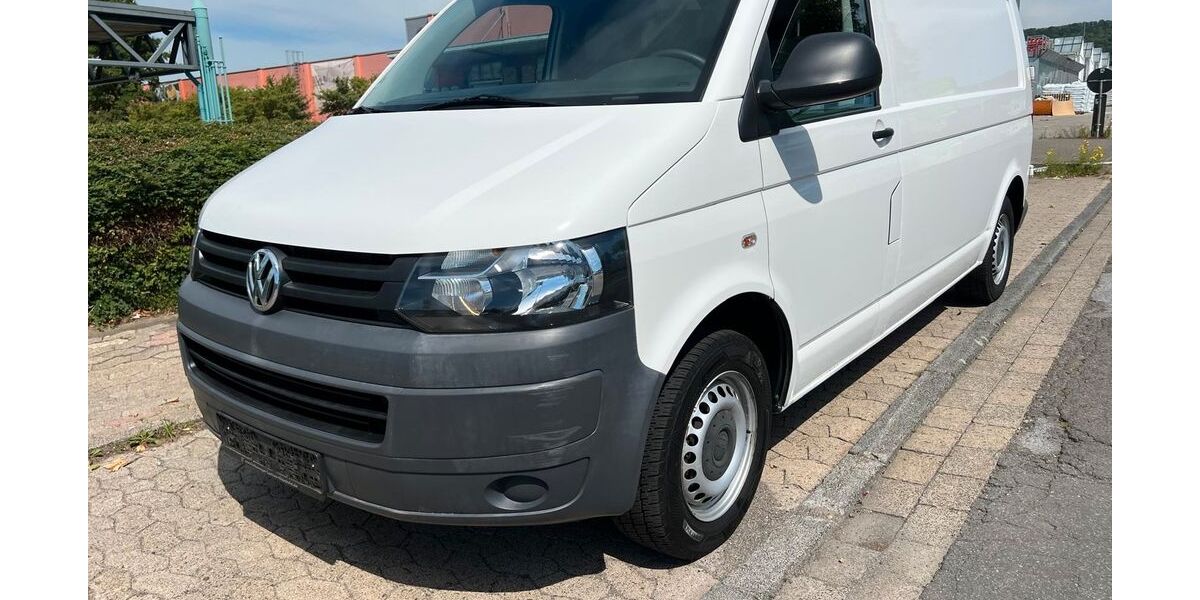 VW T5 Transporter 152.000 km 7.723 &euro; Northeim 37154