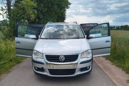 VW Touran 269.990 km 5.199 &euro; Erfurt 99092