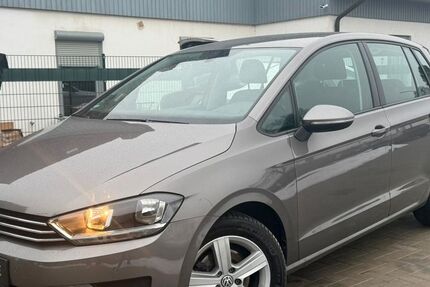 VW Golf 140.000 km 8.950 &euro; Achim 28832