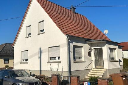 Einfamilienhaus in ruhiger und zentraler Lage von Bad Sobernheim 6 zimmer